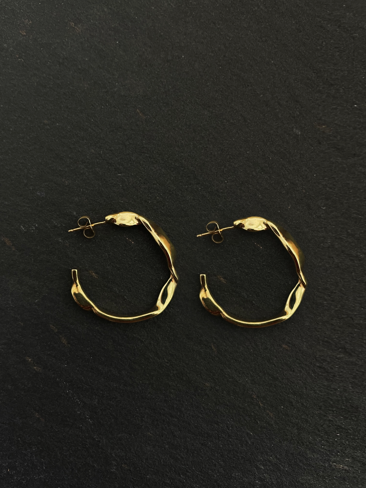 Flow Hoops